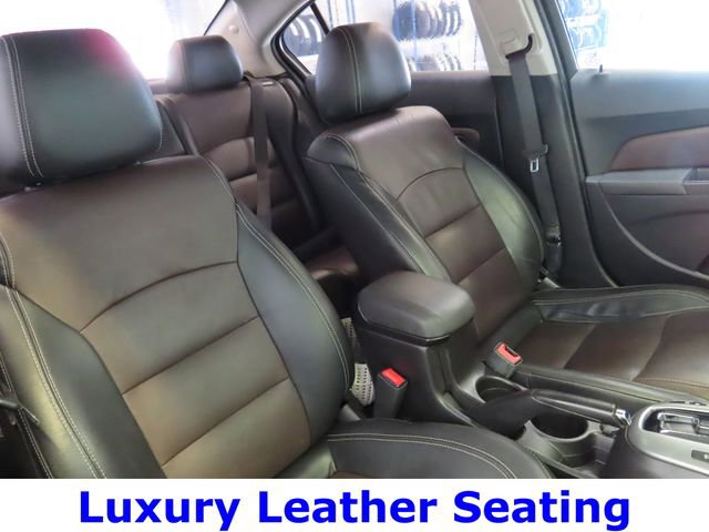 Used 2016 Chevrolet Cruze LTZ w/ Sun, Sound and Sport Package image 7