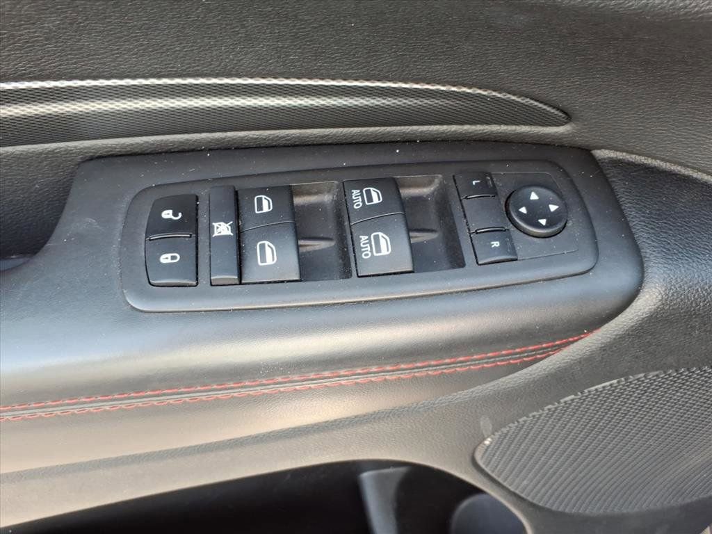 Used 2024 Dodge Durango GT image 24