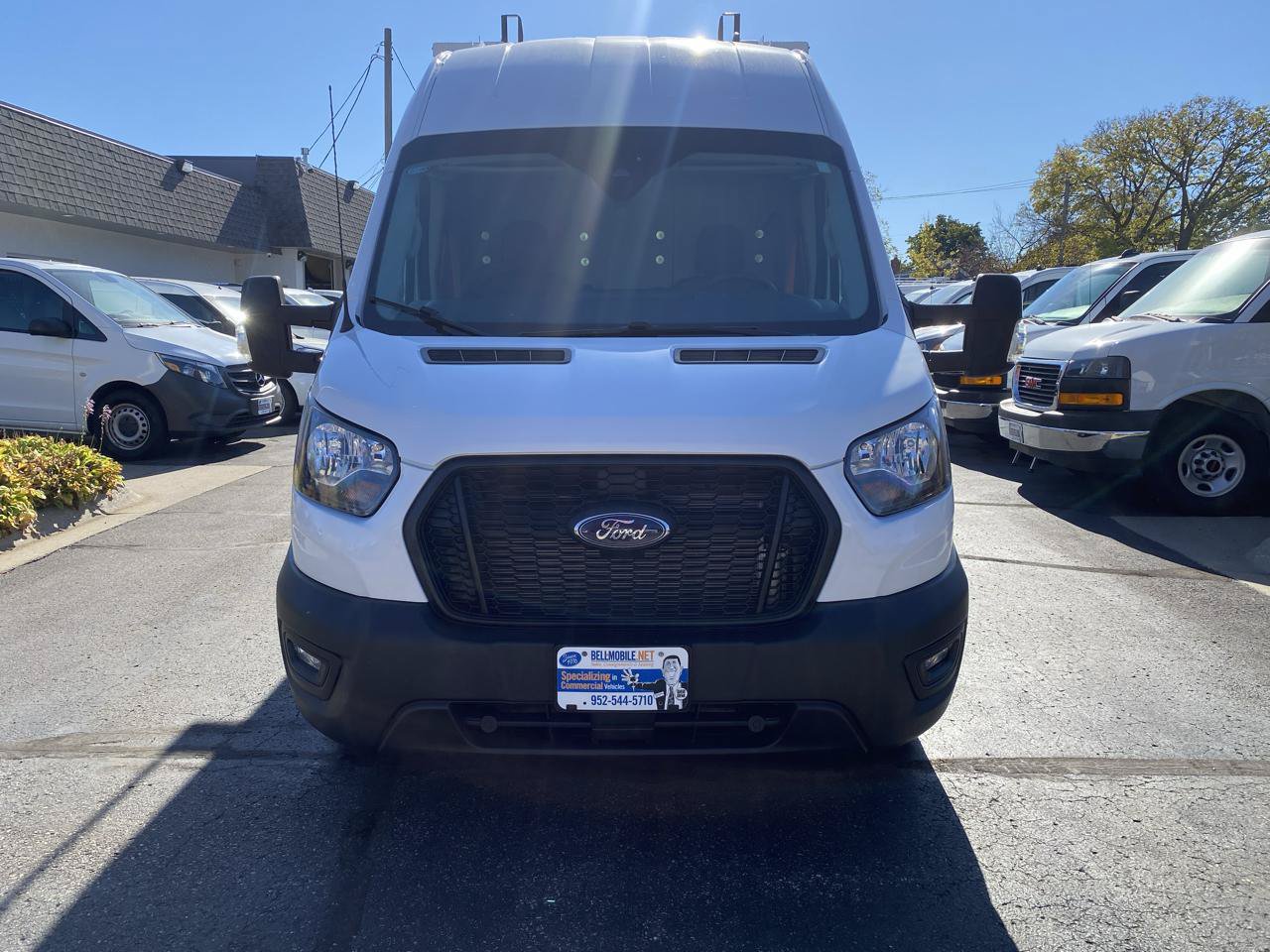 Used 2023 Ford Transit 250 148 High Roof RWD image 2