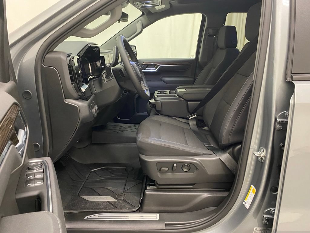 New 2026 Chevrolet Silverado 1500 RST w/ RST Select Package AWD/4WD image 14