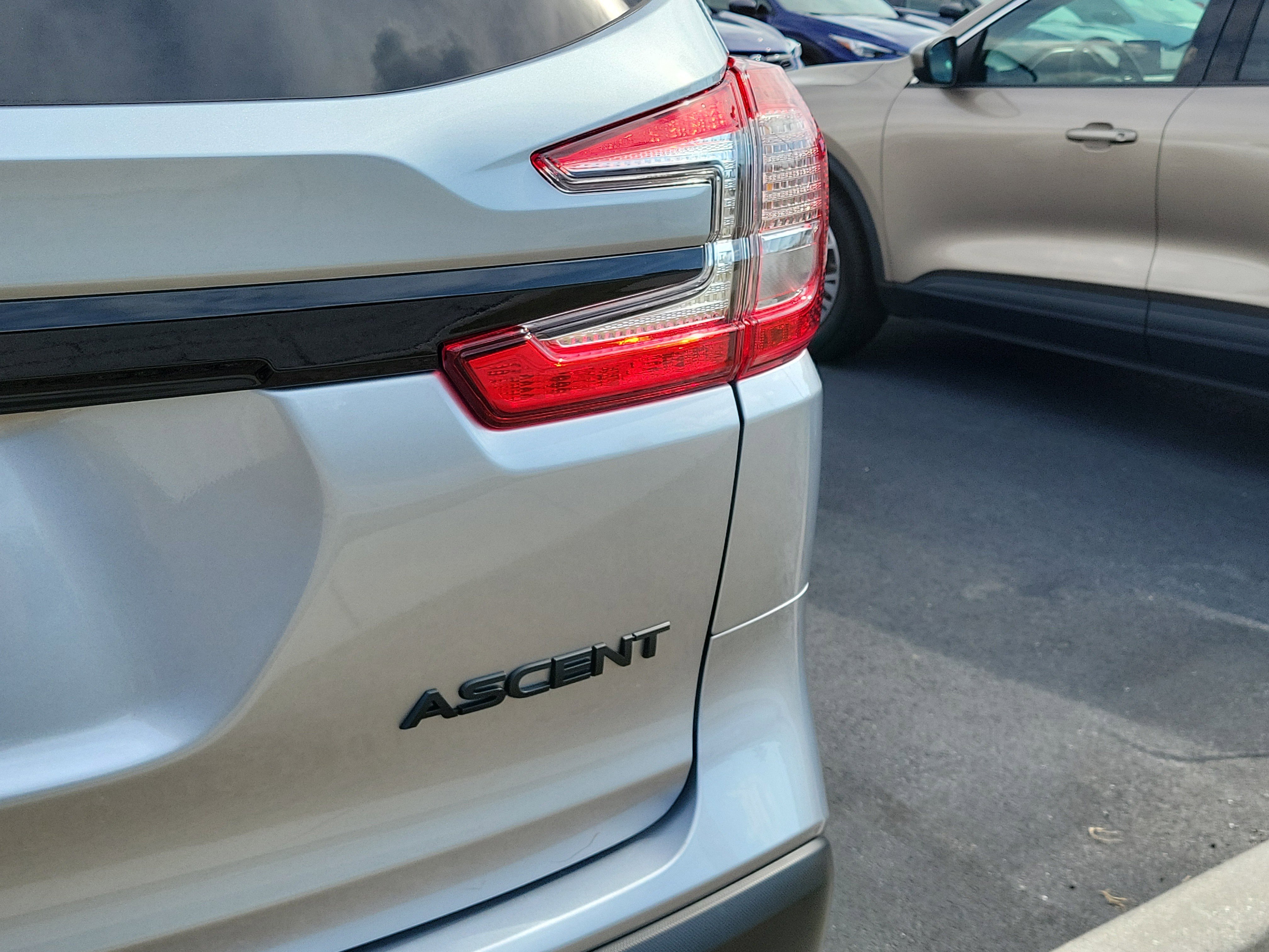 Certified 2026 Subaru Ascent Premium AWD/4WD image 11