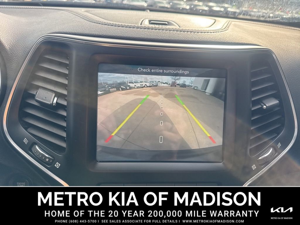 Used 2021 Jeep Cherokee Latitude Lux 80th Anniv w/ Quick Order Package 26U 80TH image 22