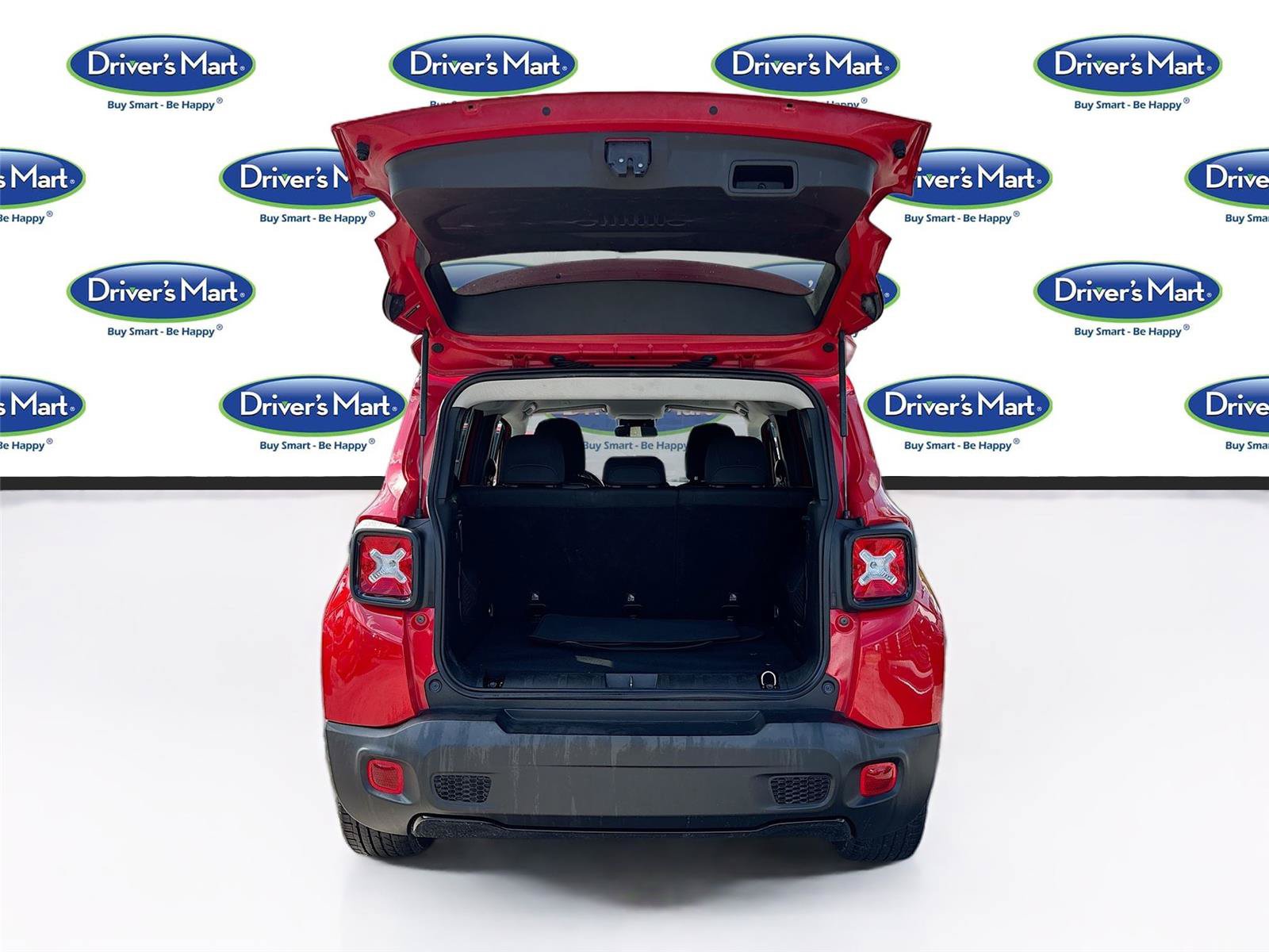 Used 2019 Jeep Renegade Altitude w/ Quick Order Package 2XM FWD image 23