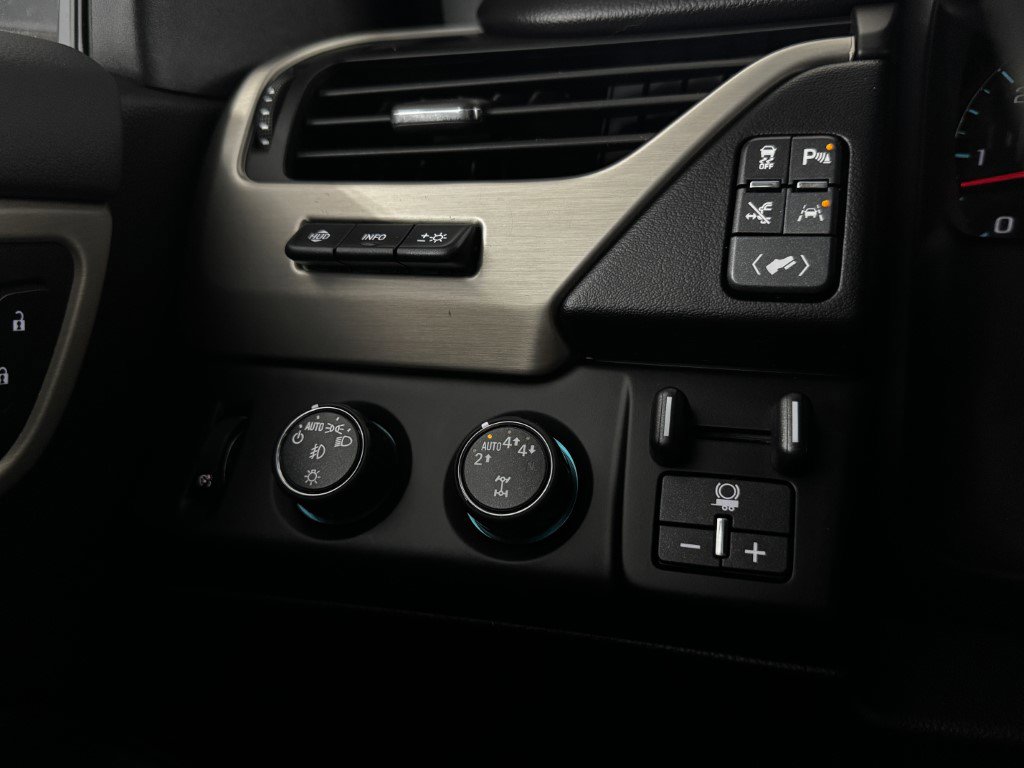 Used 2019 GMC Yukon Denali w/ Denali Ultimate Package image 45