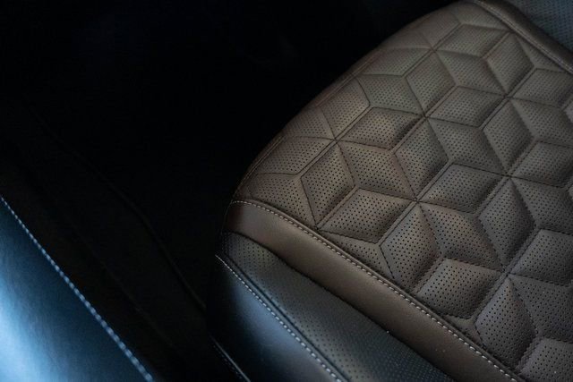 Used 2025 Nissan Armada Platinum image 40