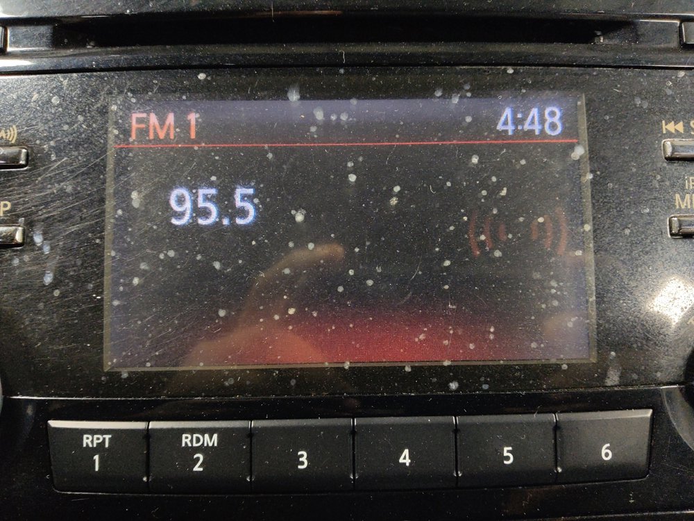 Used 2018 Nissan Rogue Sport SV image 25