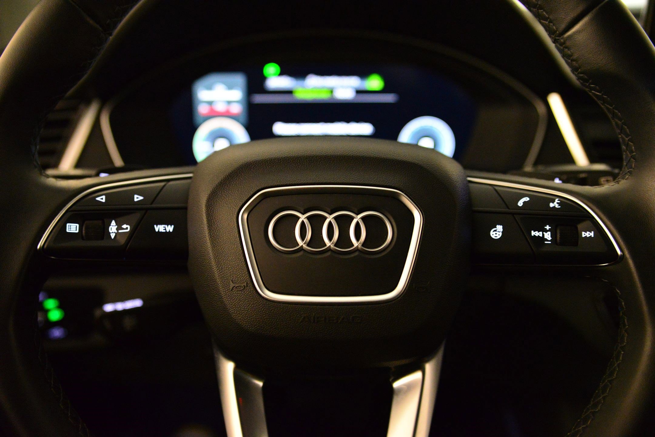 Certified 2022 Audi Q5 e Premium w/ Convenience Package image 12