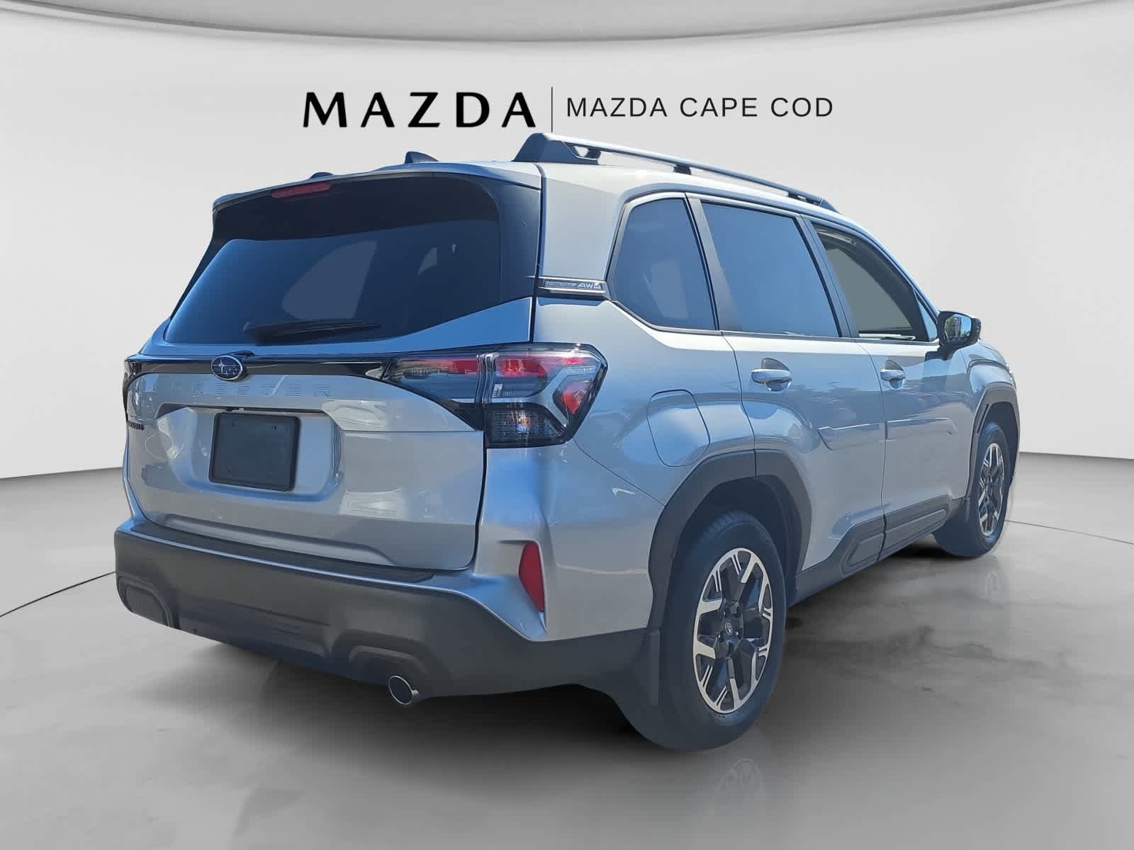 Used 2025 Subaru Forester Premium AWD/4WD image 7