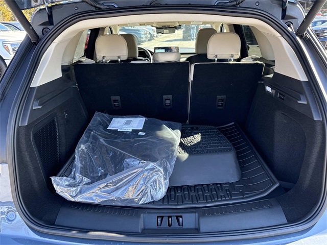 New 2026 Lincoln Corsair Premiere image 12