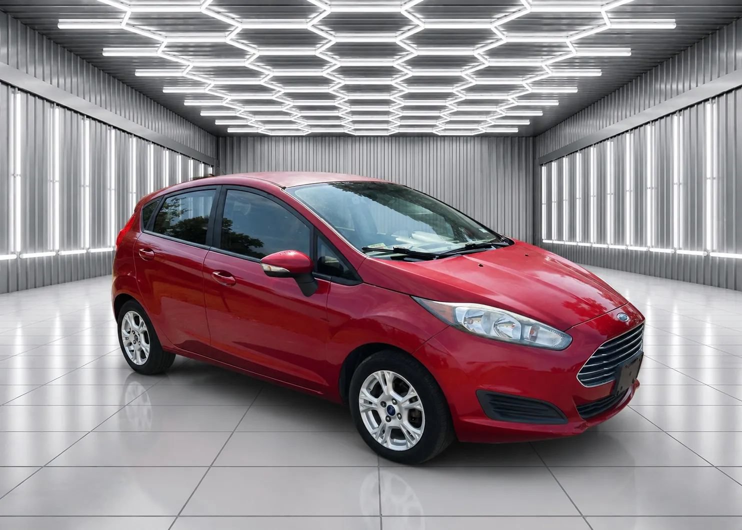 Used 2014 Ford Fiesta SE FWD image 6