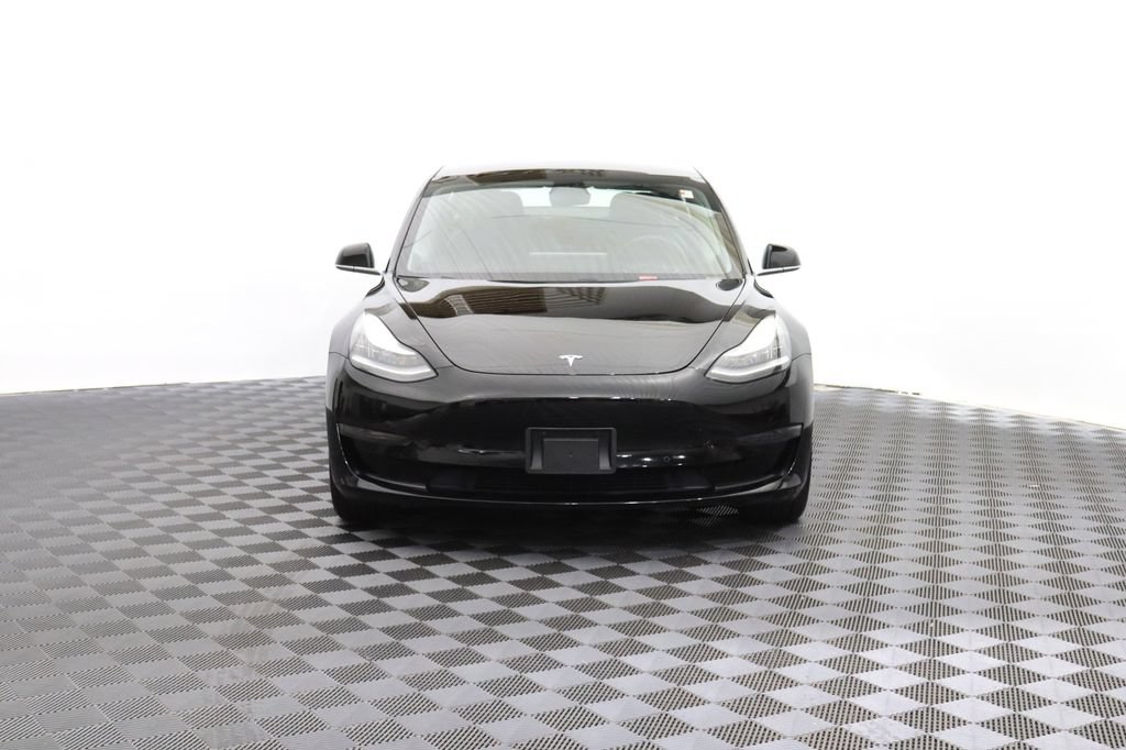 Used 2019 Tesla Model 3 Standard Range RWD image 2