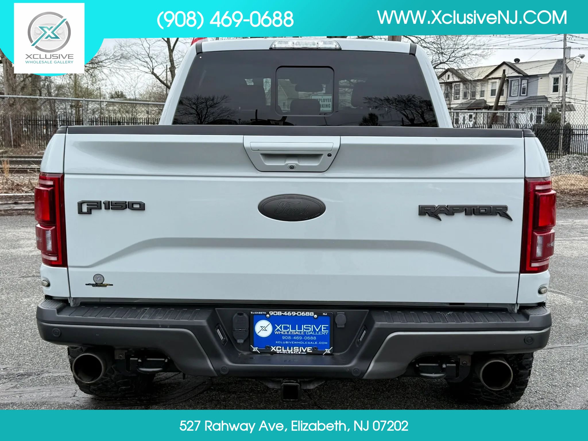 Used 2017 Ford F150 Raptor w/ Equipment Group 802A Luxury image 3