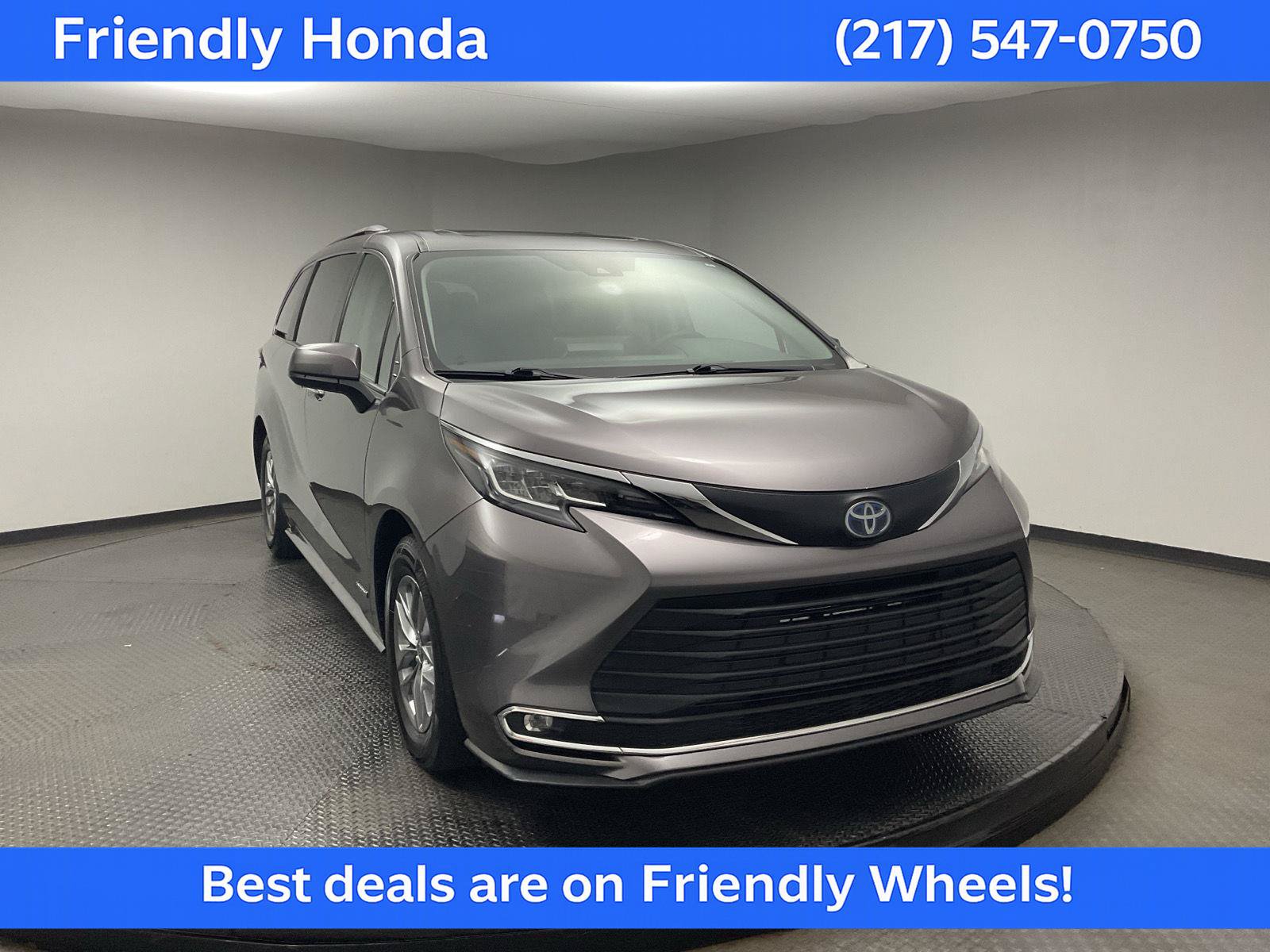 Used 2021 Toyota Sienna XLE
