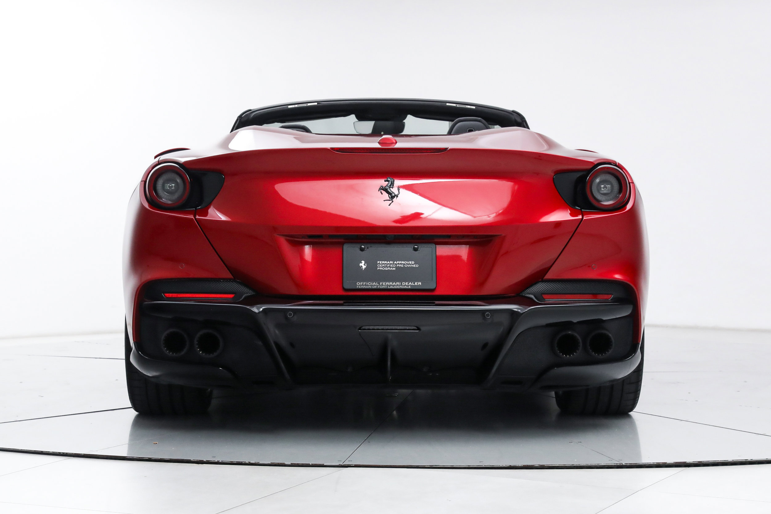 Certified 2023 Ferrari Portofino M RWD image 8