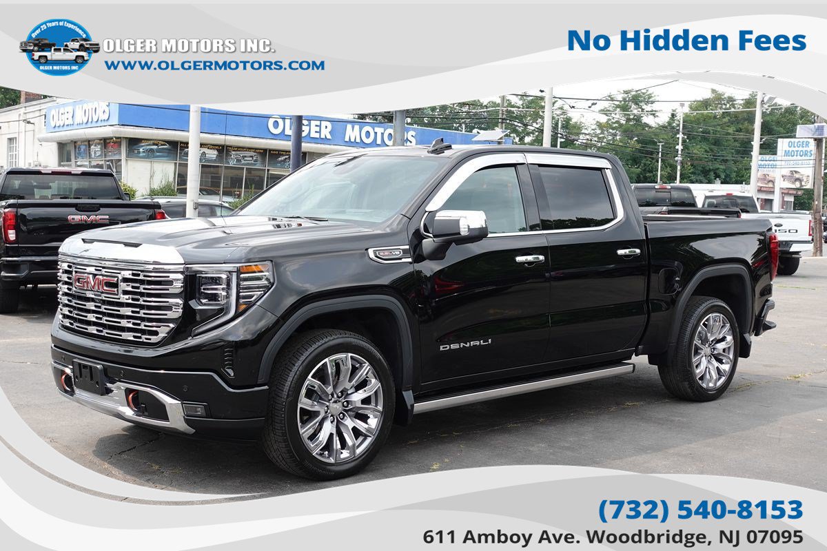 Used 2023 GMC Sierra 1500 Denali w/ Denali Reserve Package AWD/4WD image 1
