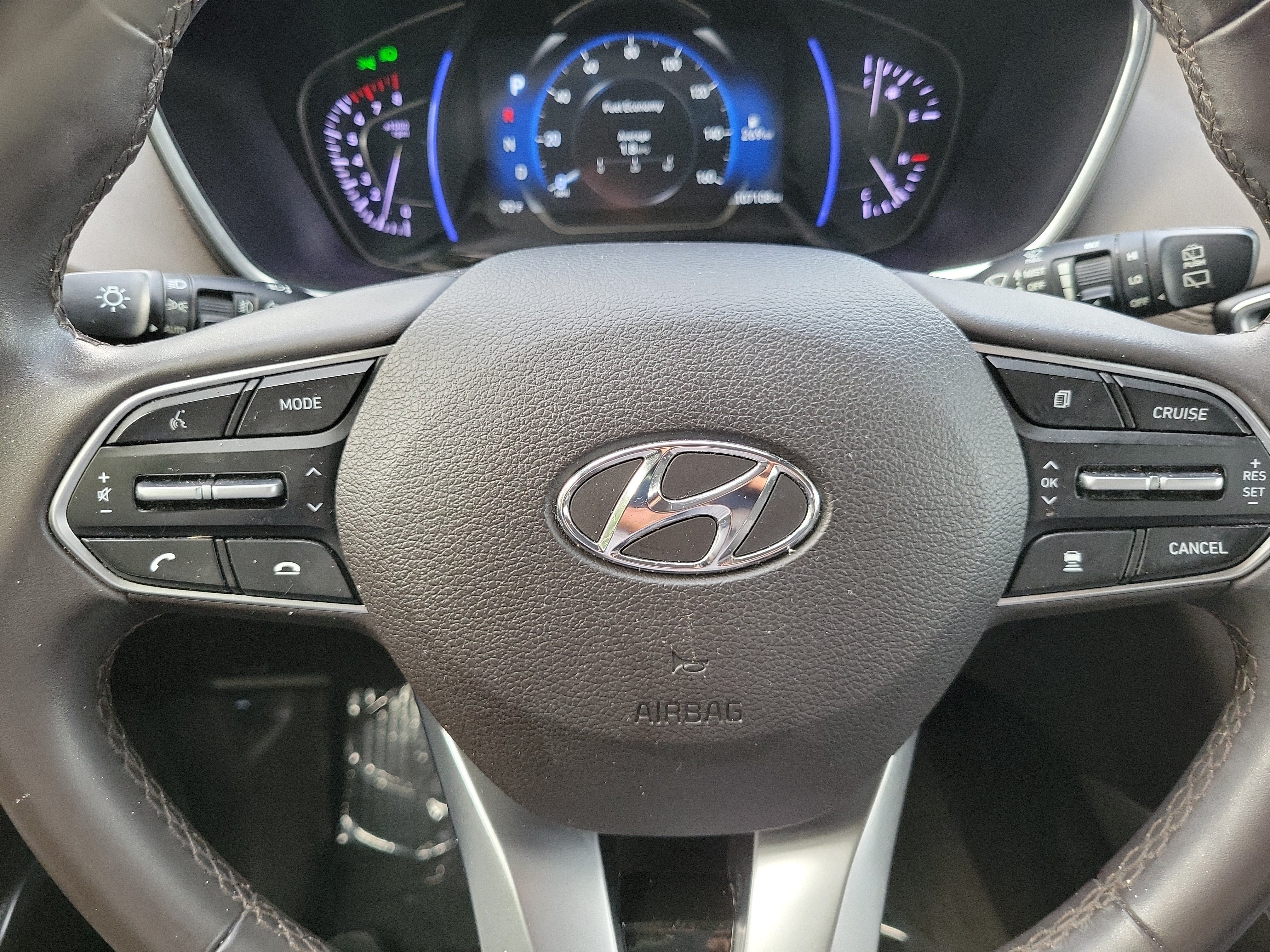 Used 2019 Hyundai Santa Fe SEL FWD image 24