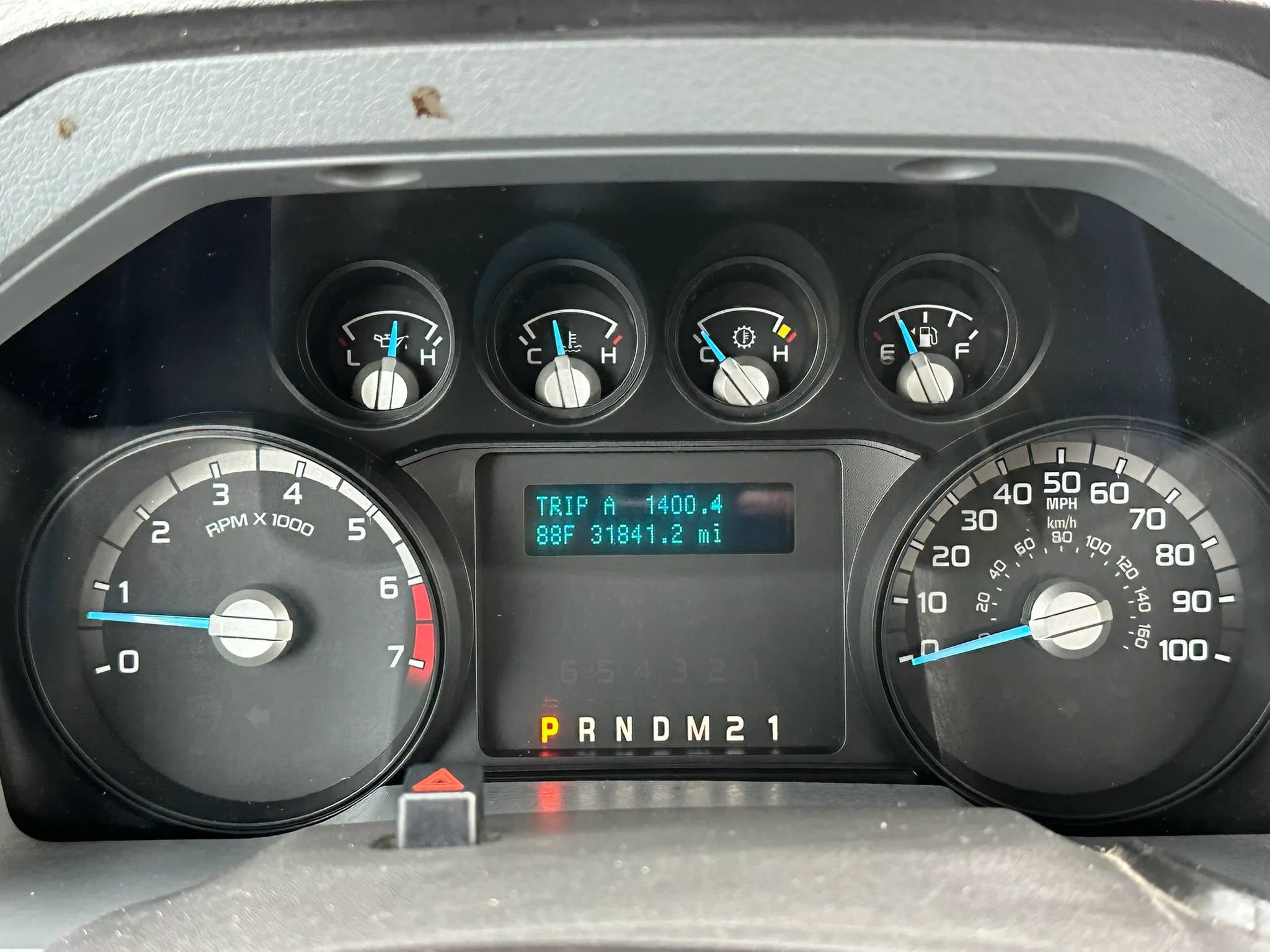 Used 2015 Ford F250 XL w/ Power Equipment Group RWD image 6