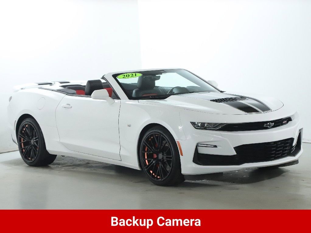 Used 2021 Chevrolet Camaro SS image 14