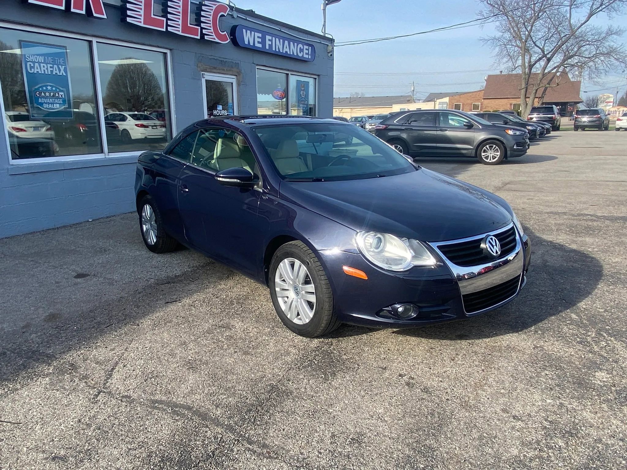 Used 2009 Volkswagen Eos Komfort FWD image 10