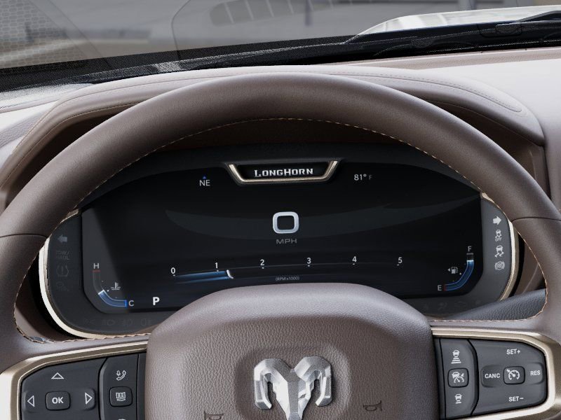 New 2025 RAM 2500 Limited AWD/4WD image 18