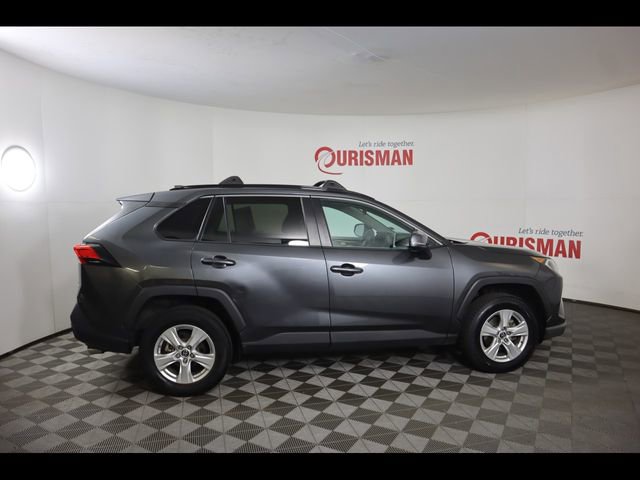 Used 2019 Toyota RAV4 XLE w/ Convenience Package AWD/4WD image 12