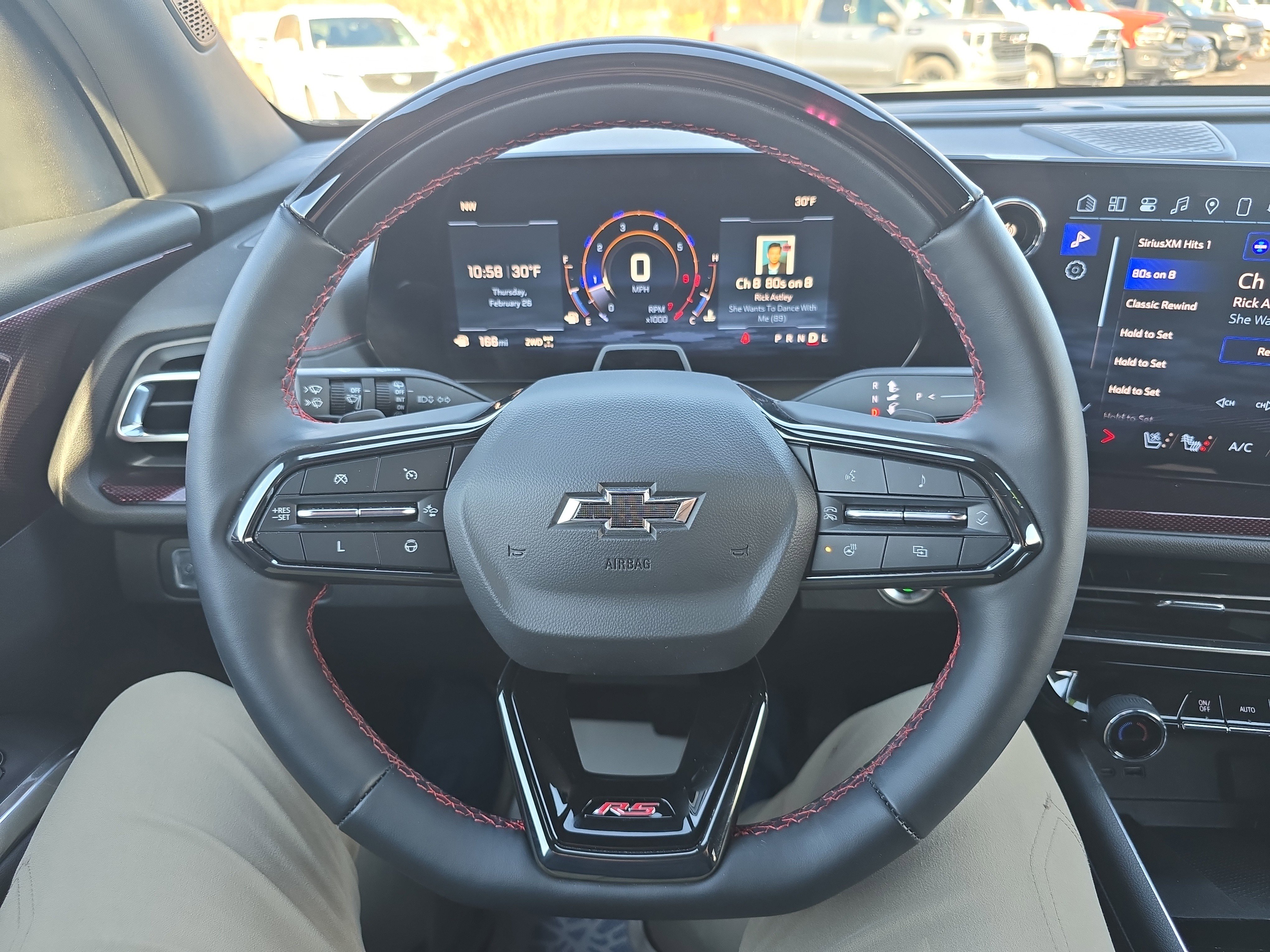 Used 2024 Chevrolet Traverse RS w/ LPO, Floor Liner Package image 21
