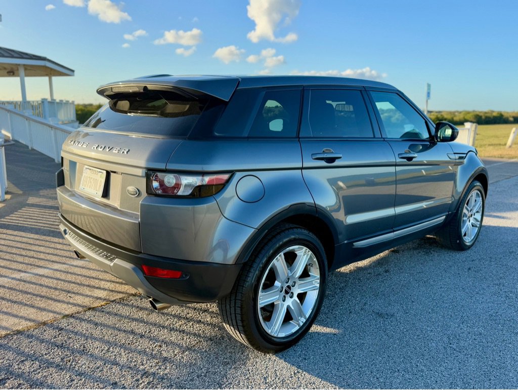 Used 2015 Land Rover Range Rover Evoque Pure Plus image 5