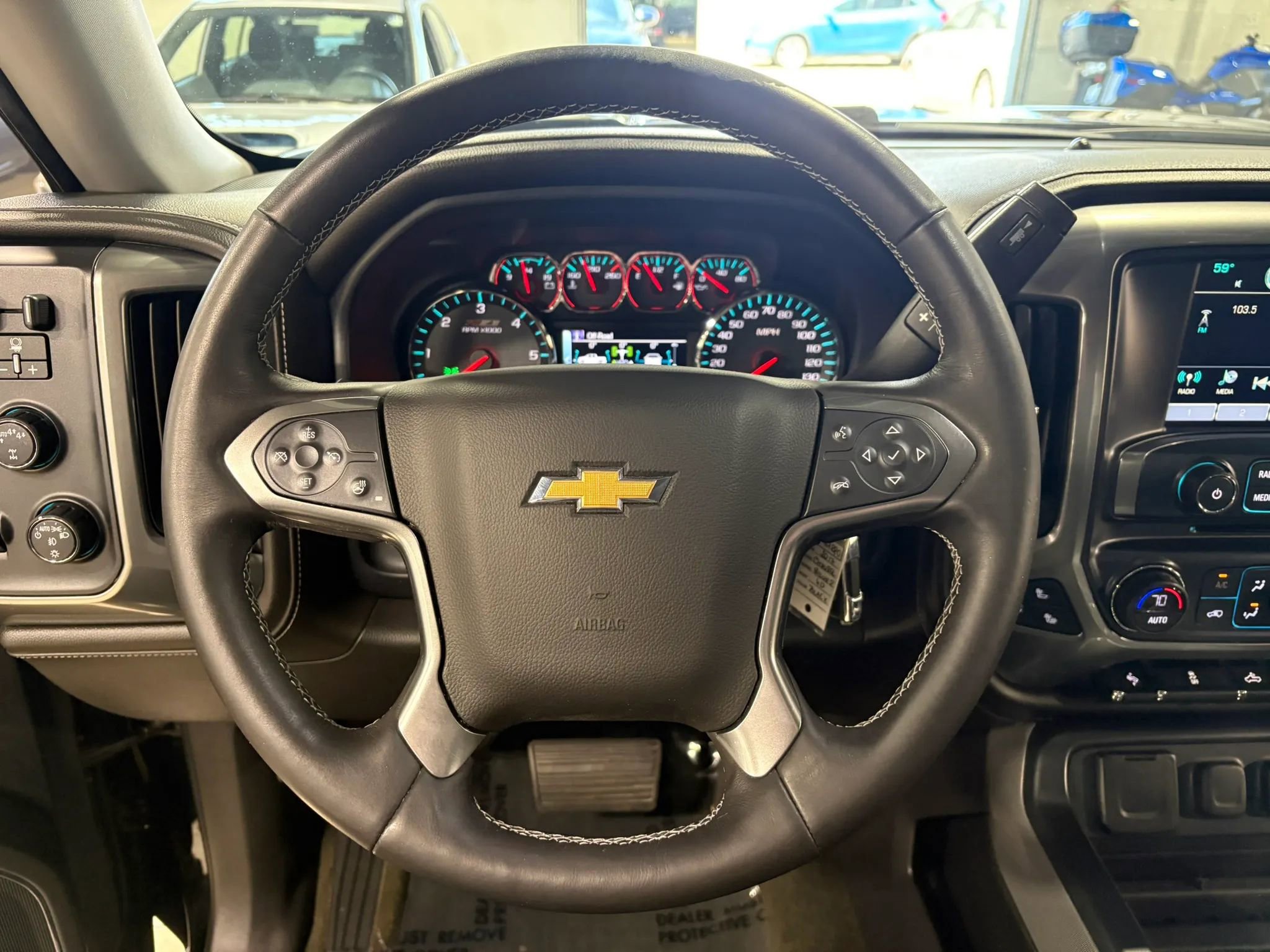 Used 2017 Chevrolet Silverado 1500 LTZ Z71 w/ LTZ Plus Package AWD/4WD image 21