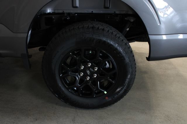 New 2026 Ford F150 XLT w/ Equipment Group 302A MID AWD/4WD image 28