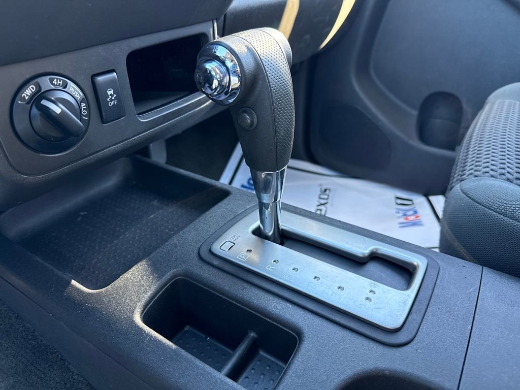 Used 2018 Nissan Frontier SV image 27