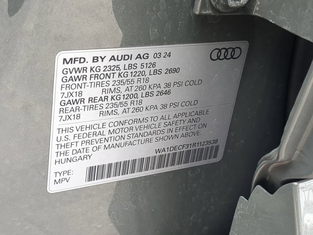 Used 2024 Audi Q3 2.0T Premium AWD/4WD image 36