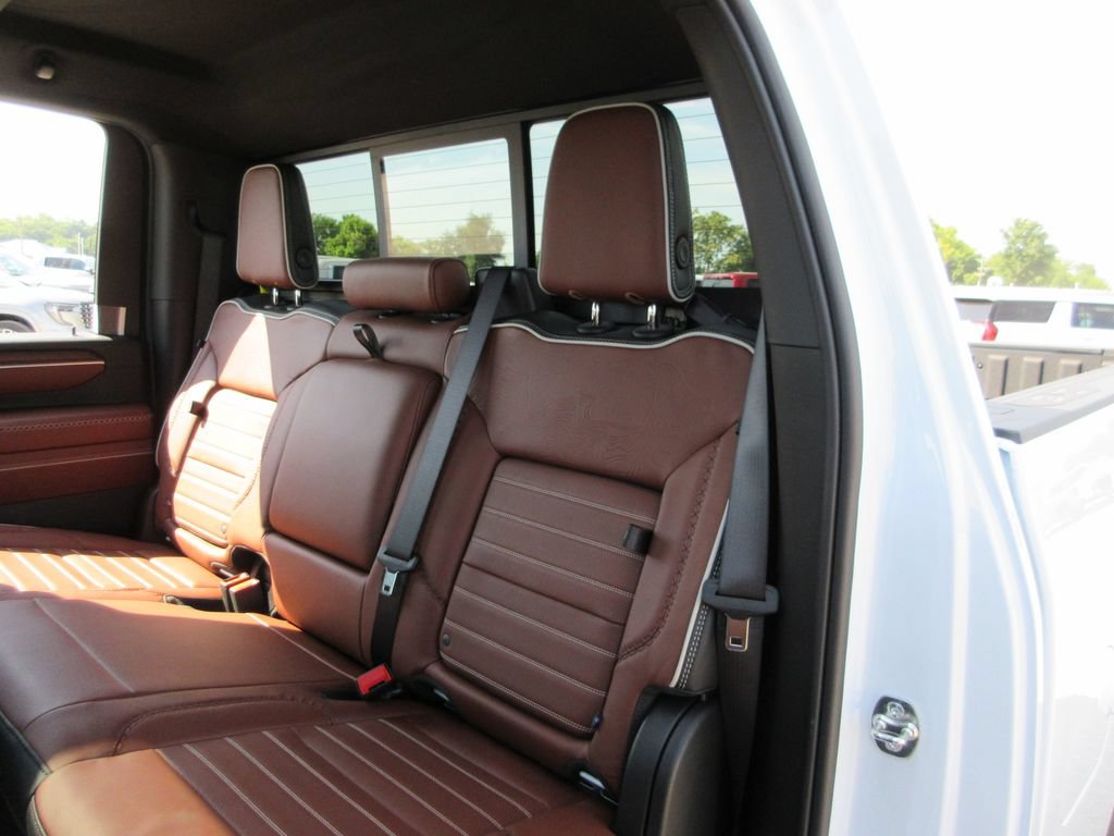New 2026 GMC Sierra 2500 Denali Ultimate AWD/4WD image 12