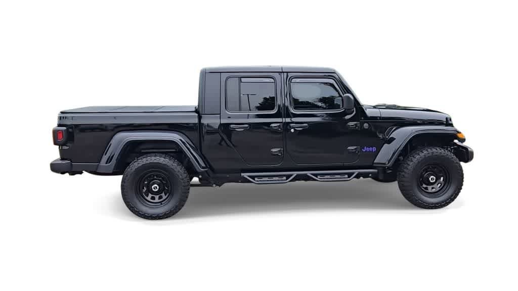 Used 2024 Jeep Gladiator Sport AWD/4WD image 9