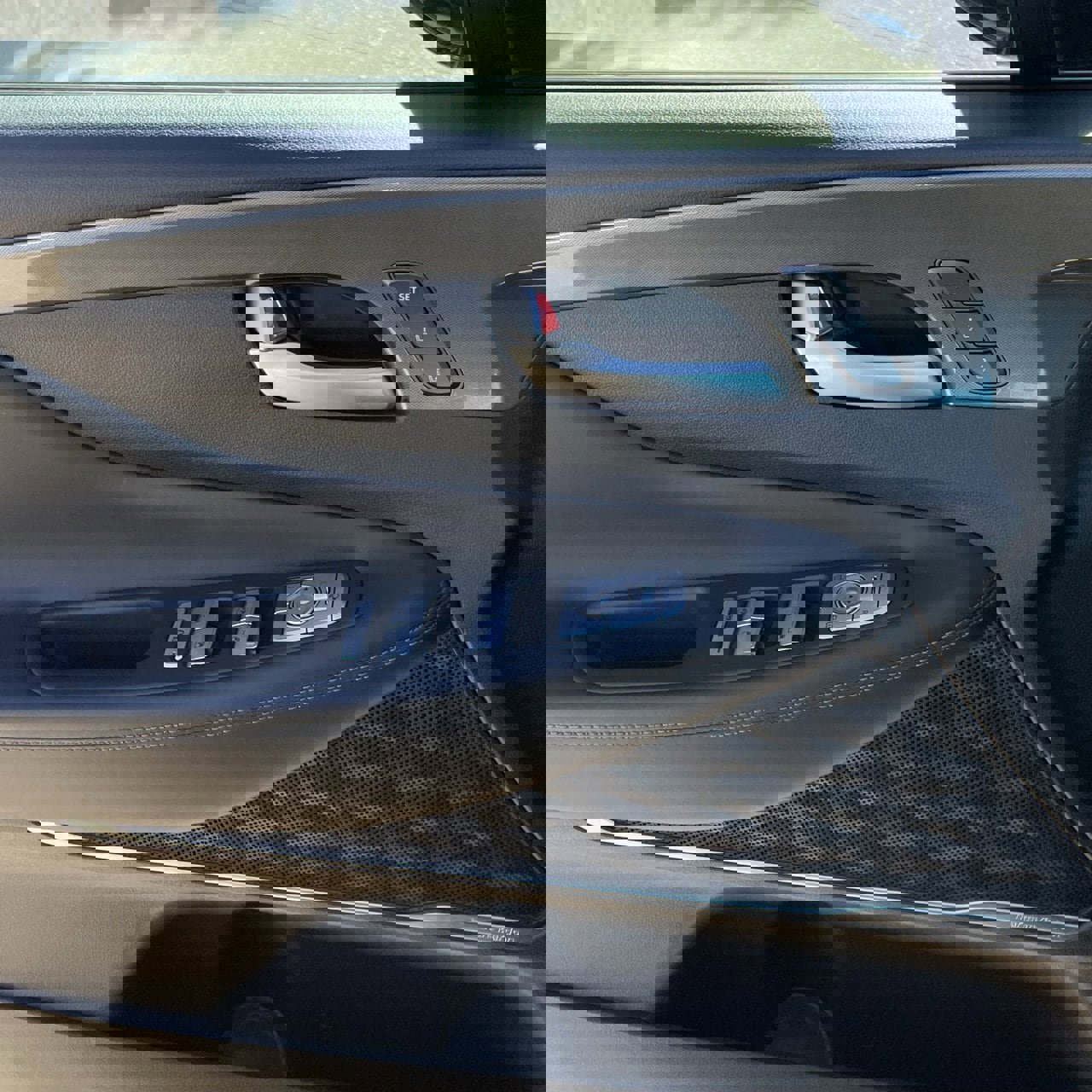 Used 2023 Hyundai Santa Fe Calligraphy image 20