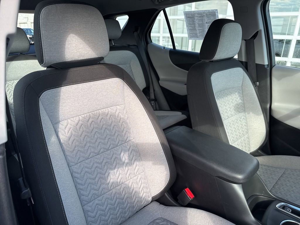 Certified 2024 Chevrolet Equinox LS AWD/4WD image 27