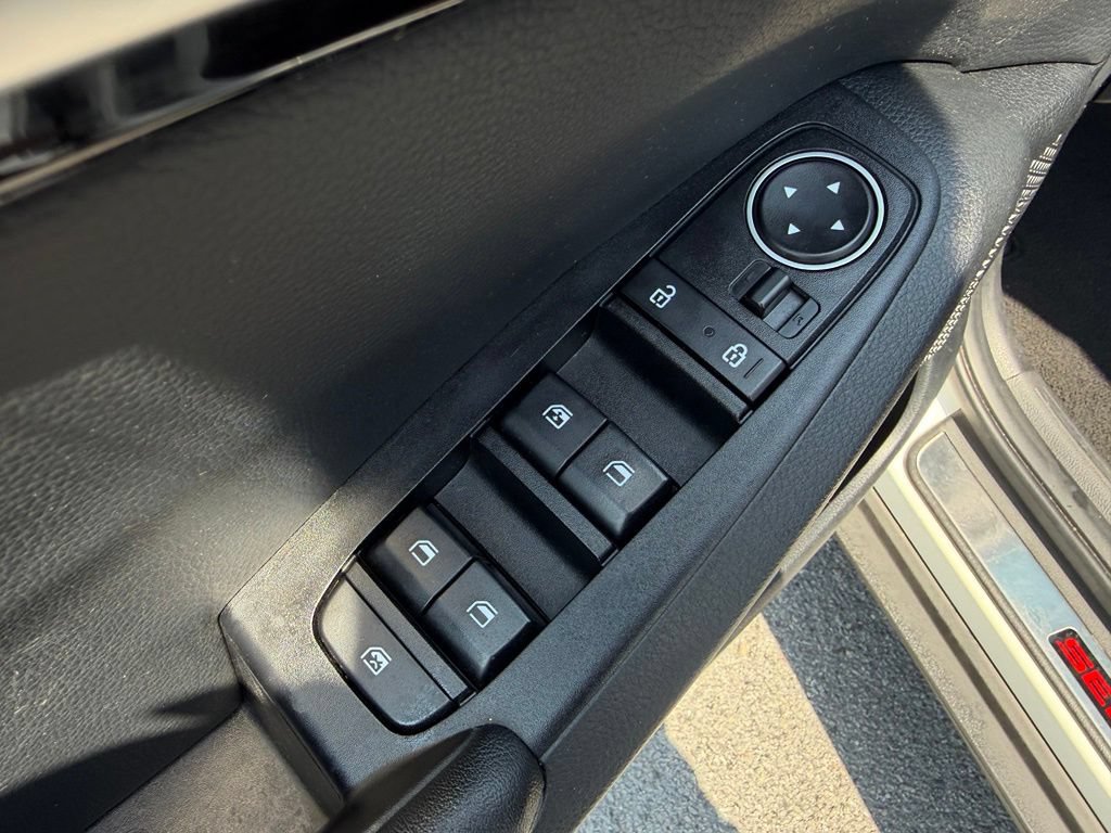 Certified 2023 Kia Seltos EX AWD/4WD image 17