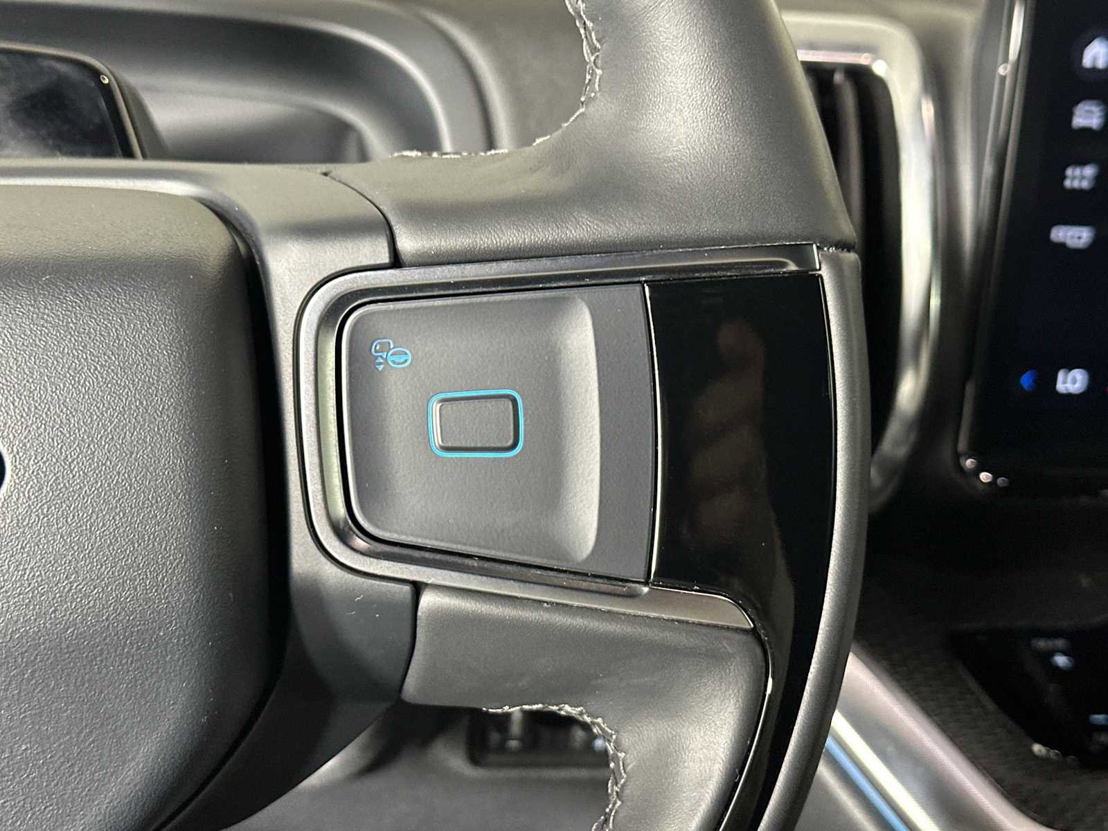 Used 2025 Ford Expedition Platinum w/ Stealth Performance Package image 30