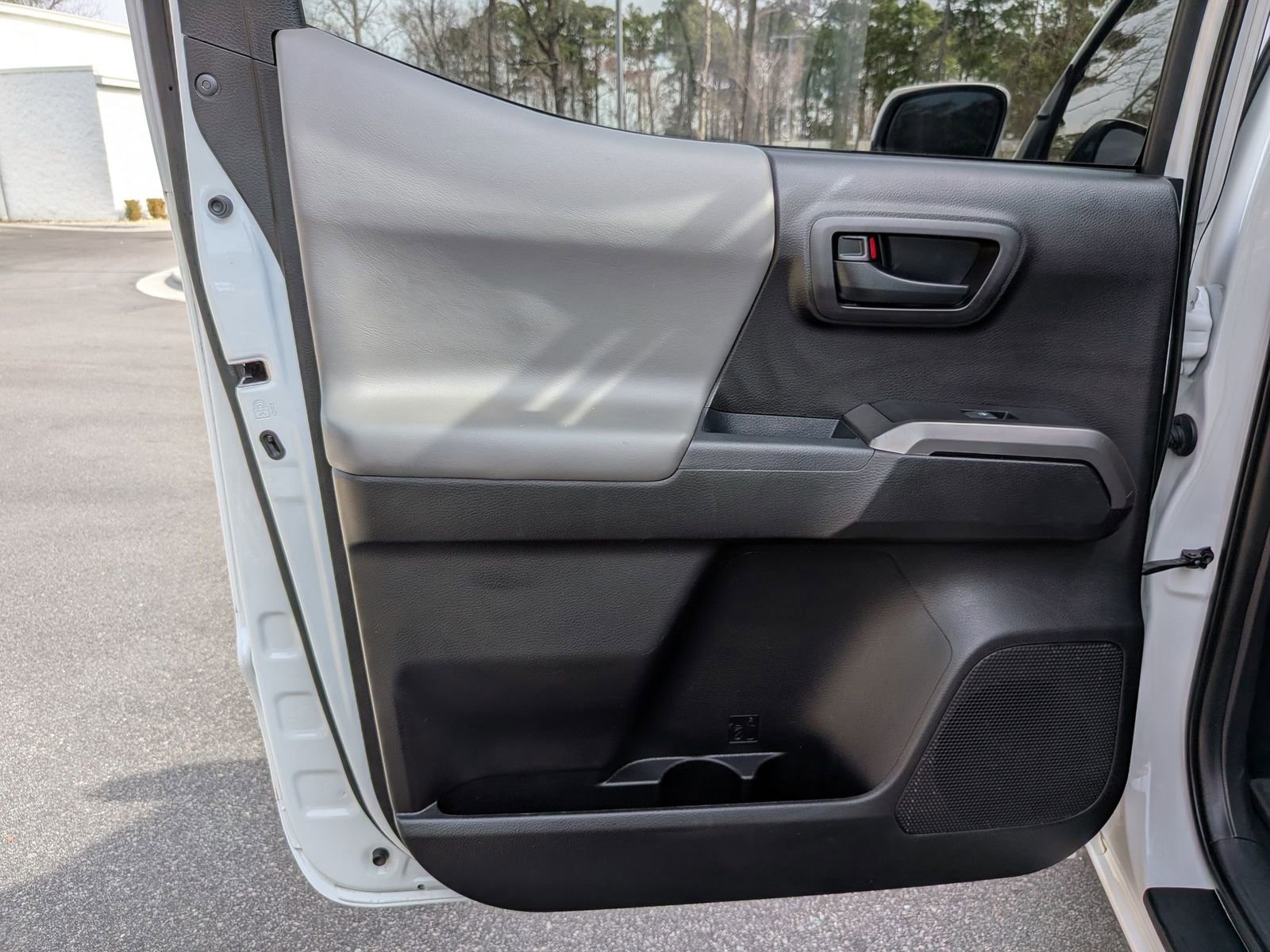 Used 2021 Toyota Tacoma SR5 image 27