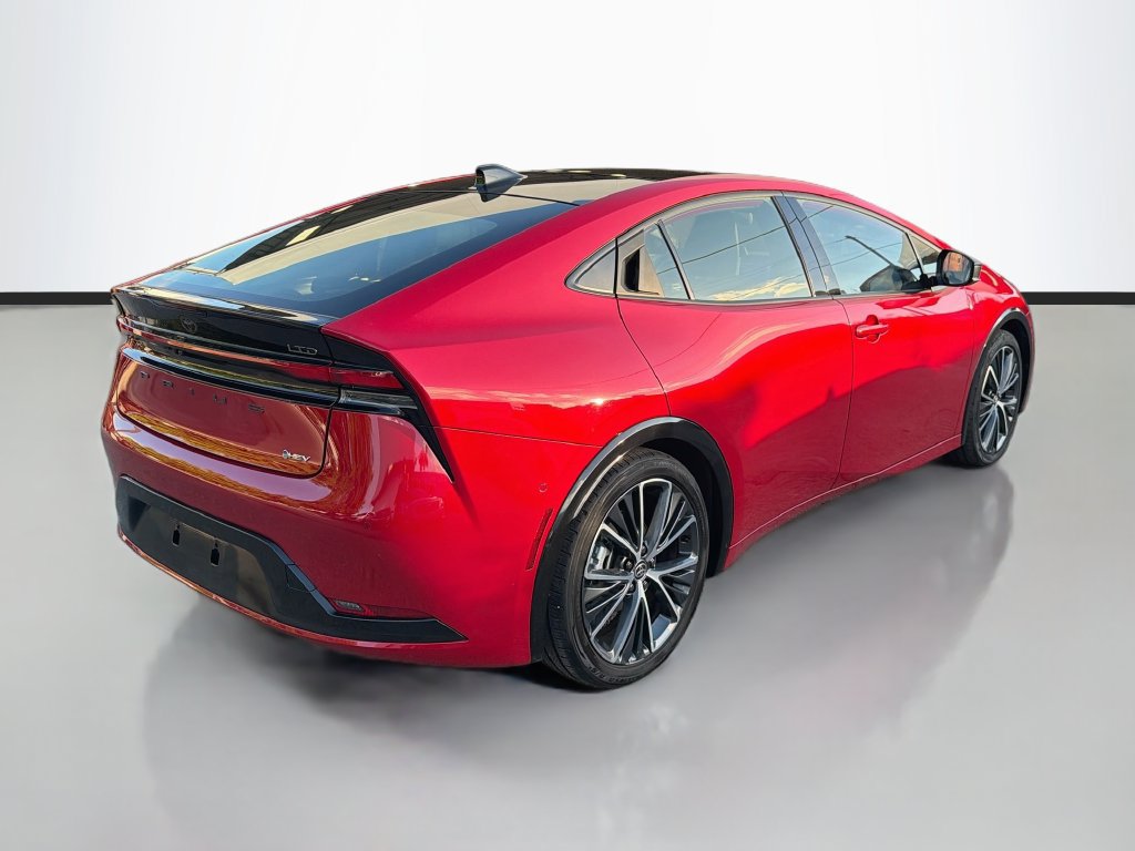 Used 2023 Toyota Prius Limited w/ Limited Premium Package FWD image 7