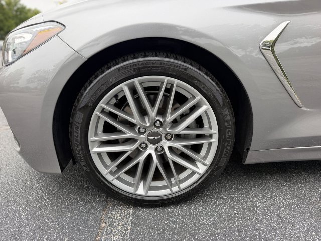 Used 2020 Genesis G70 2.0T RWD image 36