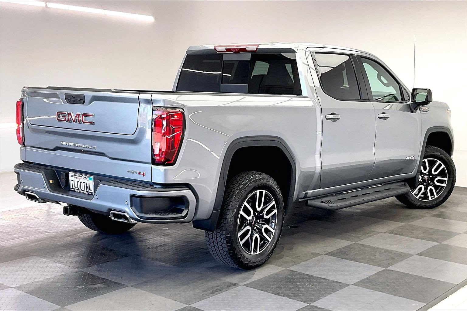 Used 2026 GMC Sierra 1500 AT4 w/ AT4 Premium Package AWD/4WD image 13