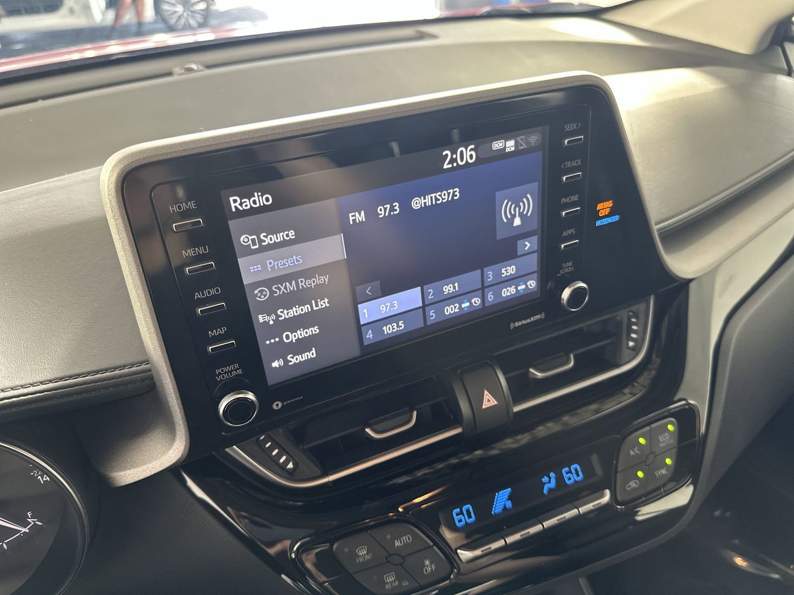 Used 2020 Toyota C-HR LE FWD image 16