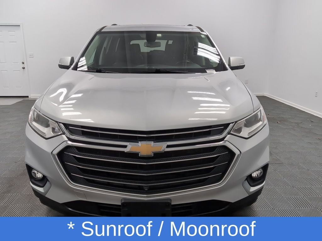 Used 2021 Chevrolet Traverse LT w/ LT Premium Package image 3