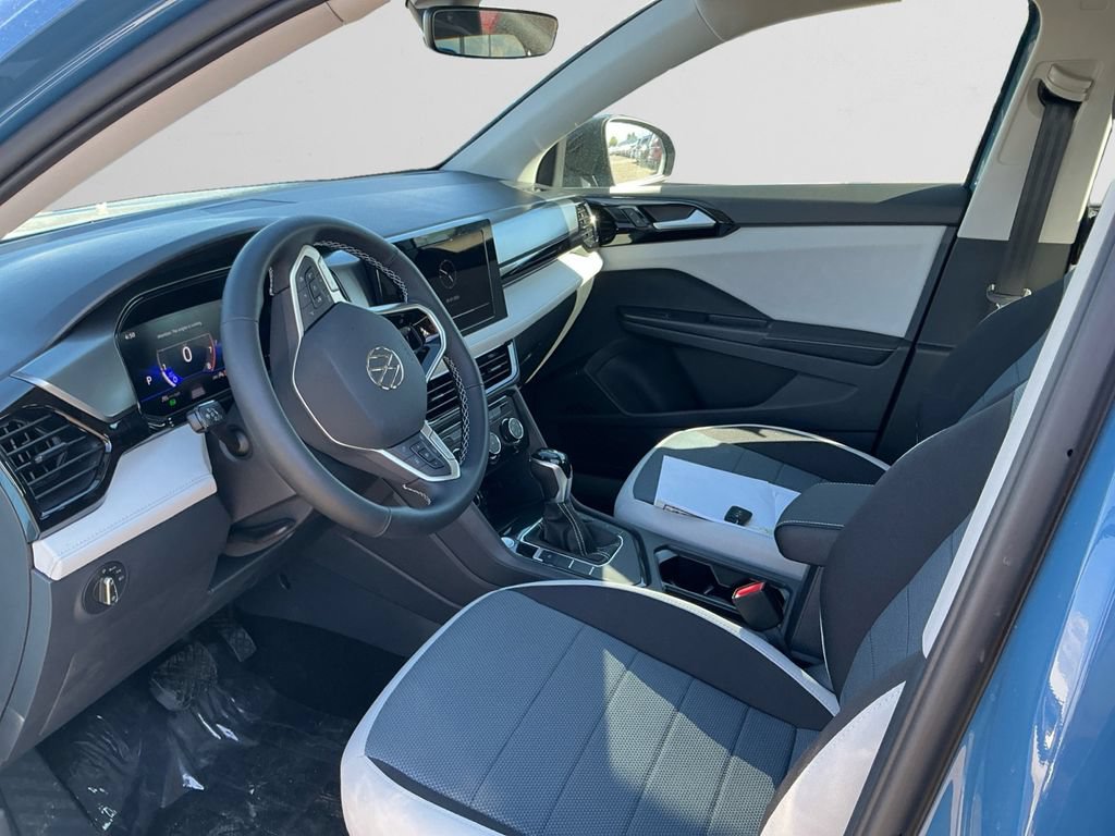 New 2026 Volkswagen Taos S FWD image 9