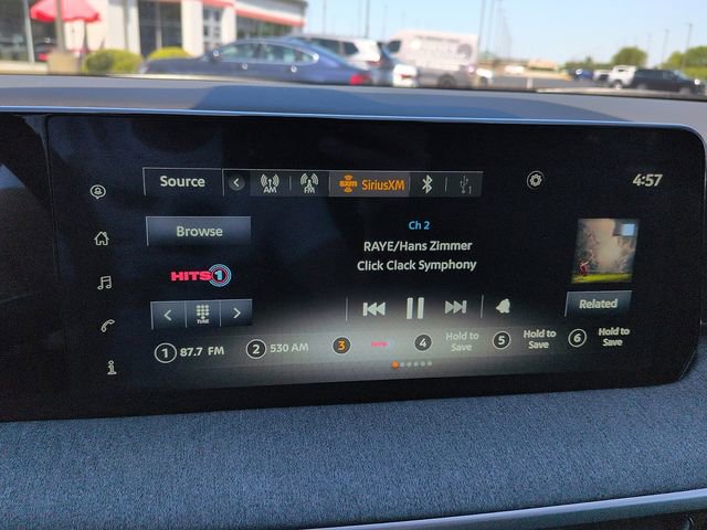 Used 2025 Nissan Kicks SV AWD/4WD image 19