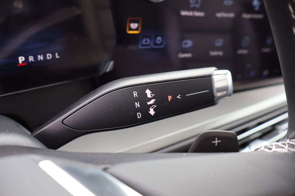 New 2026 Chevrolet Traverse LT w/ Sun and Wheel Package image 16