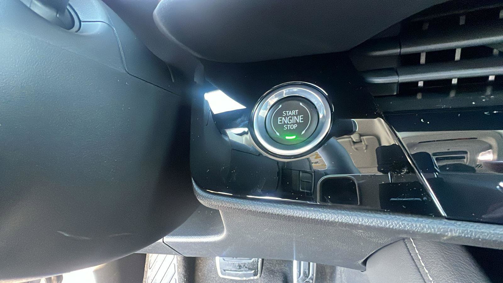 New 2026 Buick Envision Sport Touring image 14