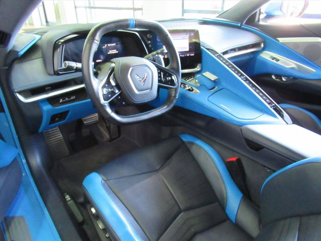 Used 2022 Chevrolet Corvette Stingray Premium Cpe w/ Z51 Performance Package image 12