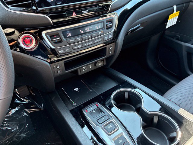 New 2026 Honda Ridgeline Black Edition image 11