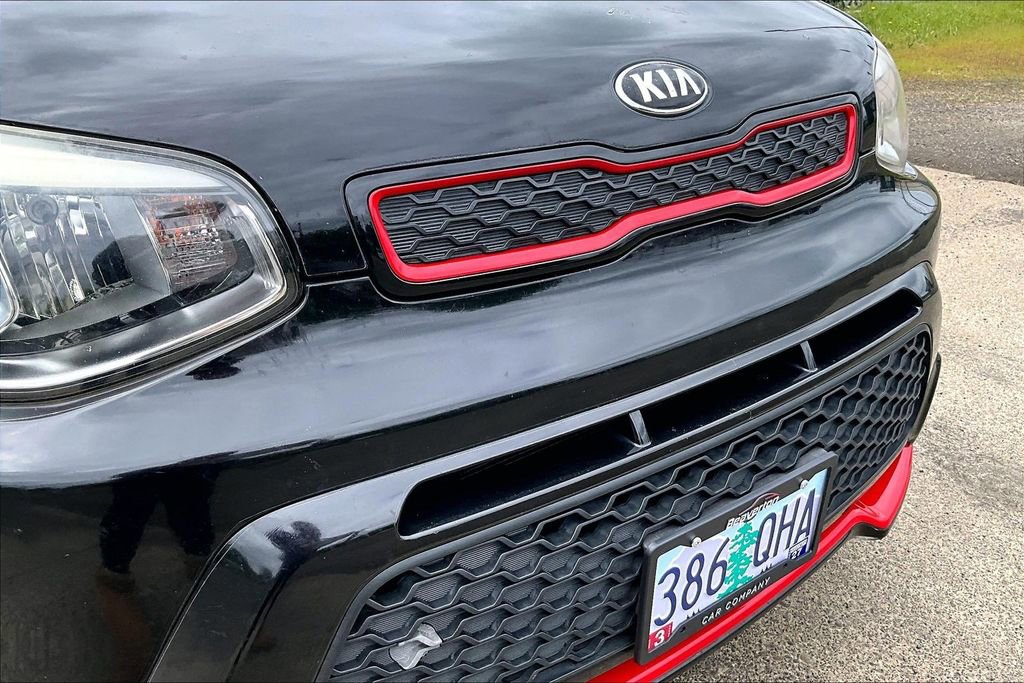 Used 2015 Kia Soul + FWD image 32